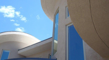 Sunshine Canyon Contemporary